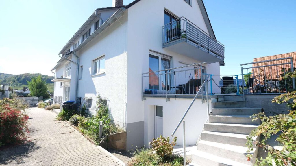 Ebringen - Mehrfamilienhaus in ruhiger Lage von Ebringen