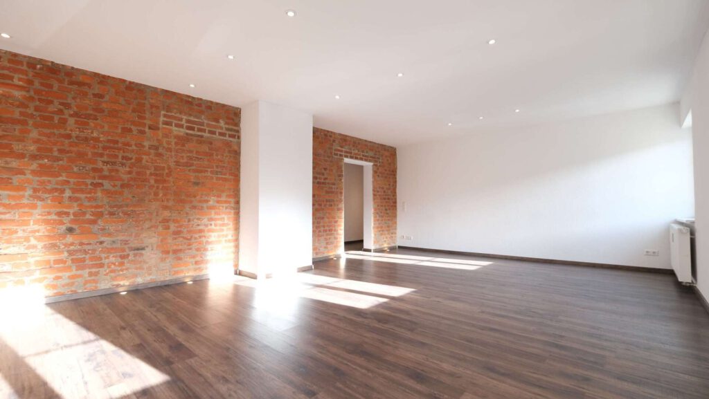 Freiburg - Renovierte 2- Zimmer Wohnung im Herzen der Altstadt von Freiburg