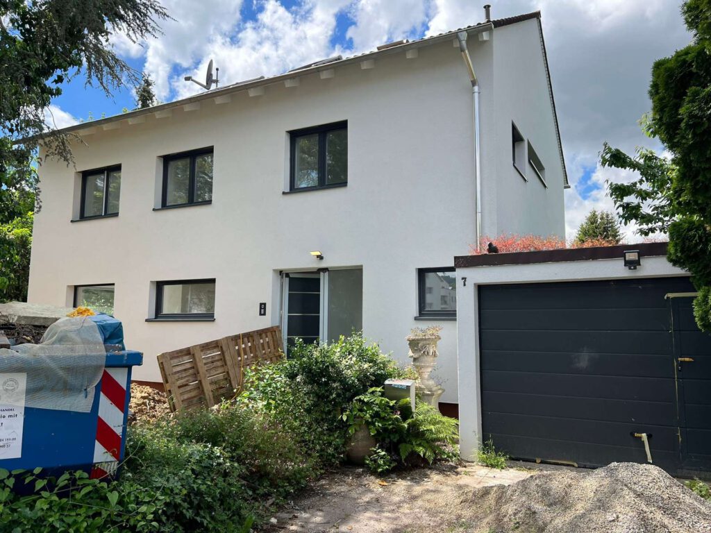 Gundelfingen - Secret Sale: Einfamilienhaus mit großem Grundstück in Gundelfingen